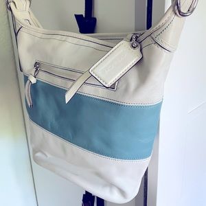 COACH TEO TONE BUCKET BAG